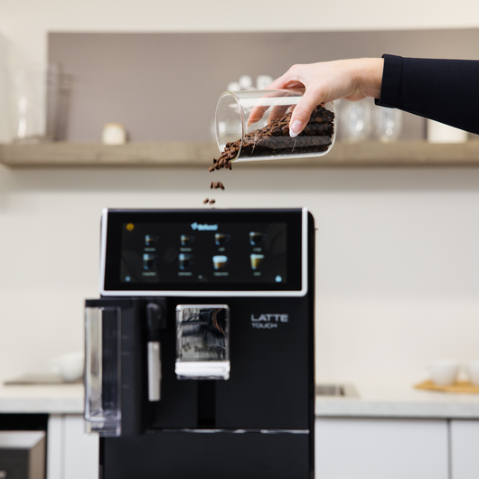 Bellucci Latte Touch, machine à espresso automatique noire – vue 3